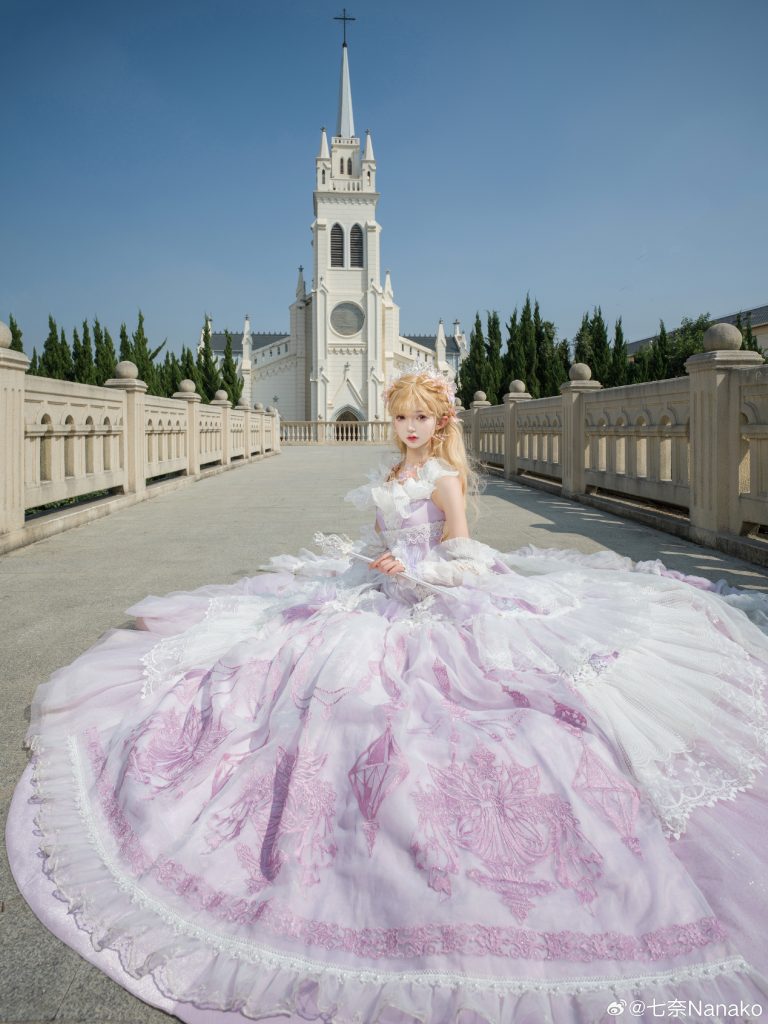 公主终将成为女皇👑 而不是嫁给王子-星空知